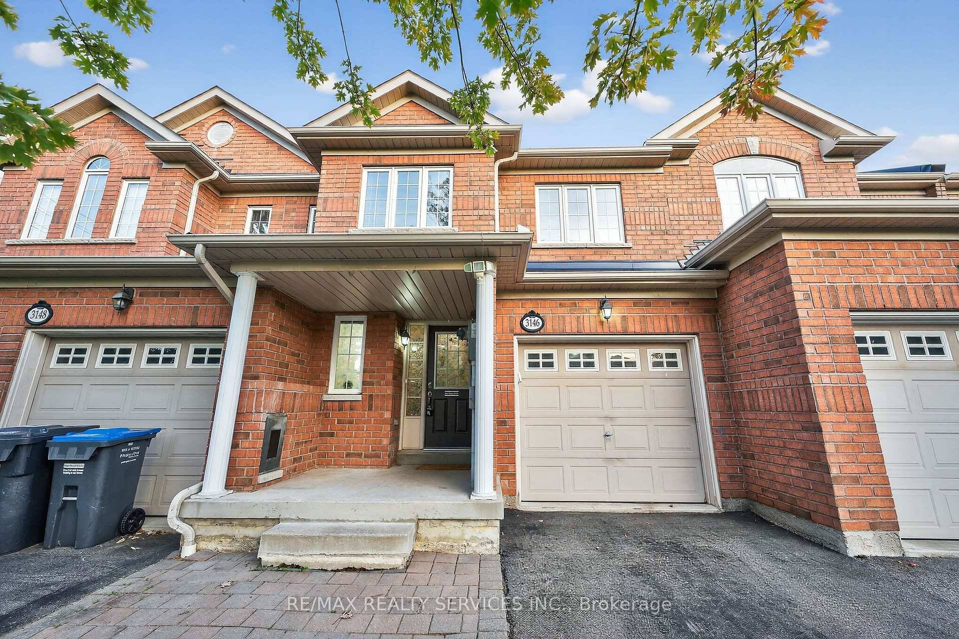 Beautifully maintained freehold 3 bedroom townhouse in one of Mississauga's most sought after locations !