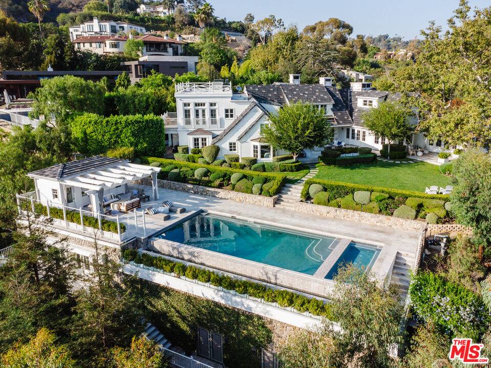 347   Fordyce Rd Brentwood LA