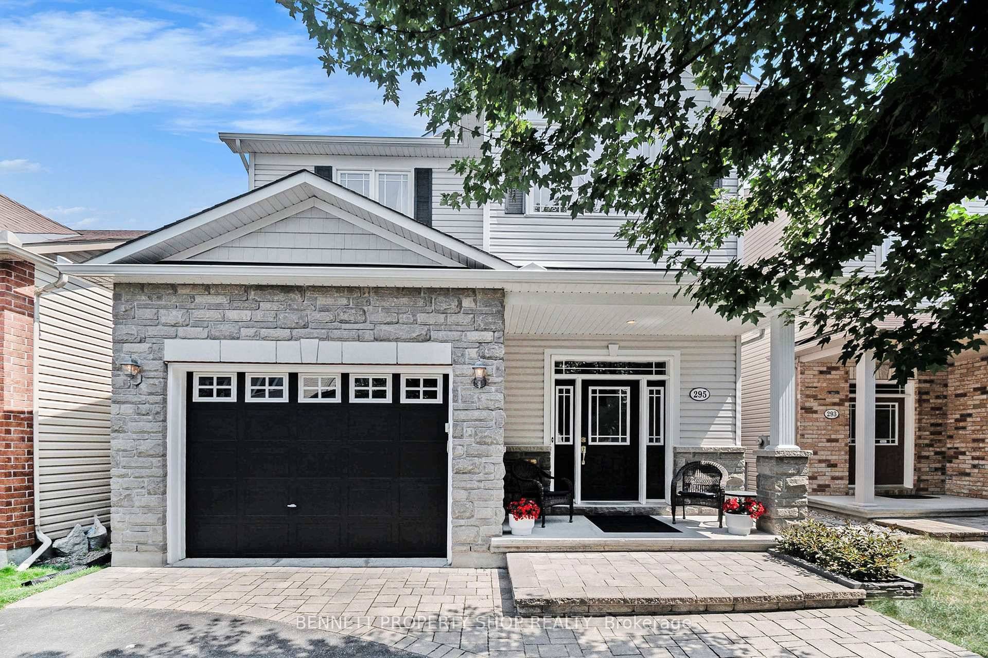 Looking to move up the property ladder in Barrhaven ?