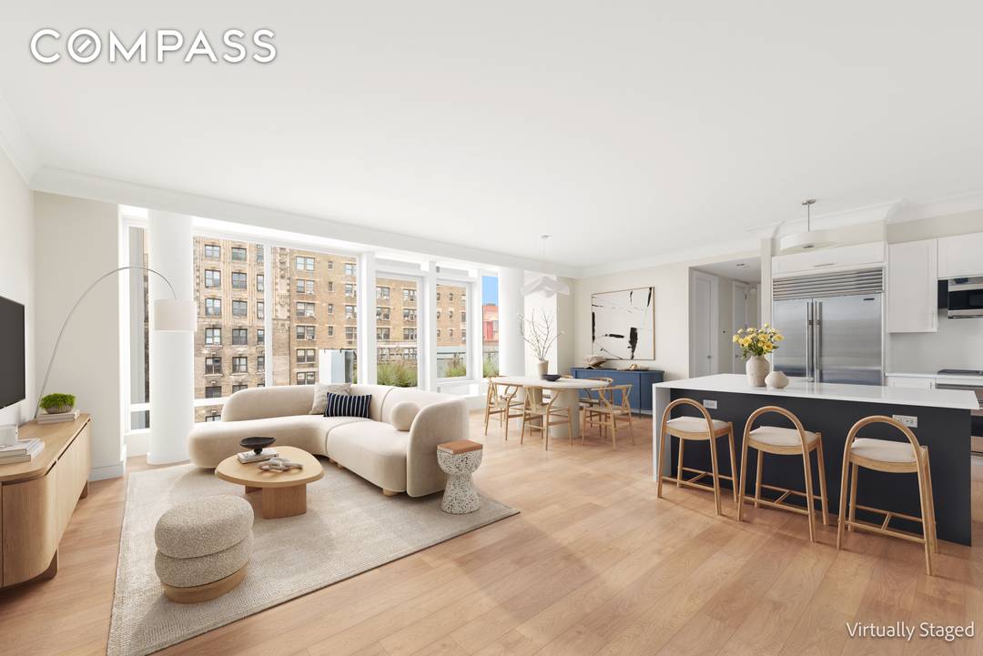 This expansive, sun drenched apartment is a rare find near Columbia University.