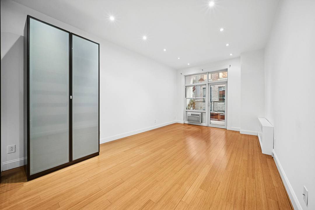 Welcome to Residence 9B at 159 Madison Avenue a refined, prewar sanctuary reimagined for modern Midtown South living.