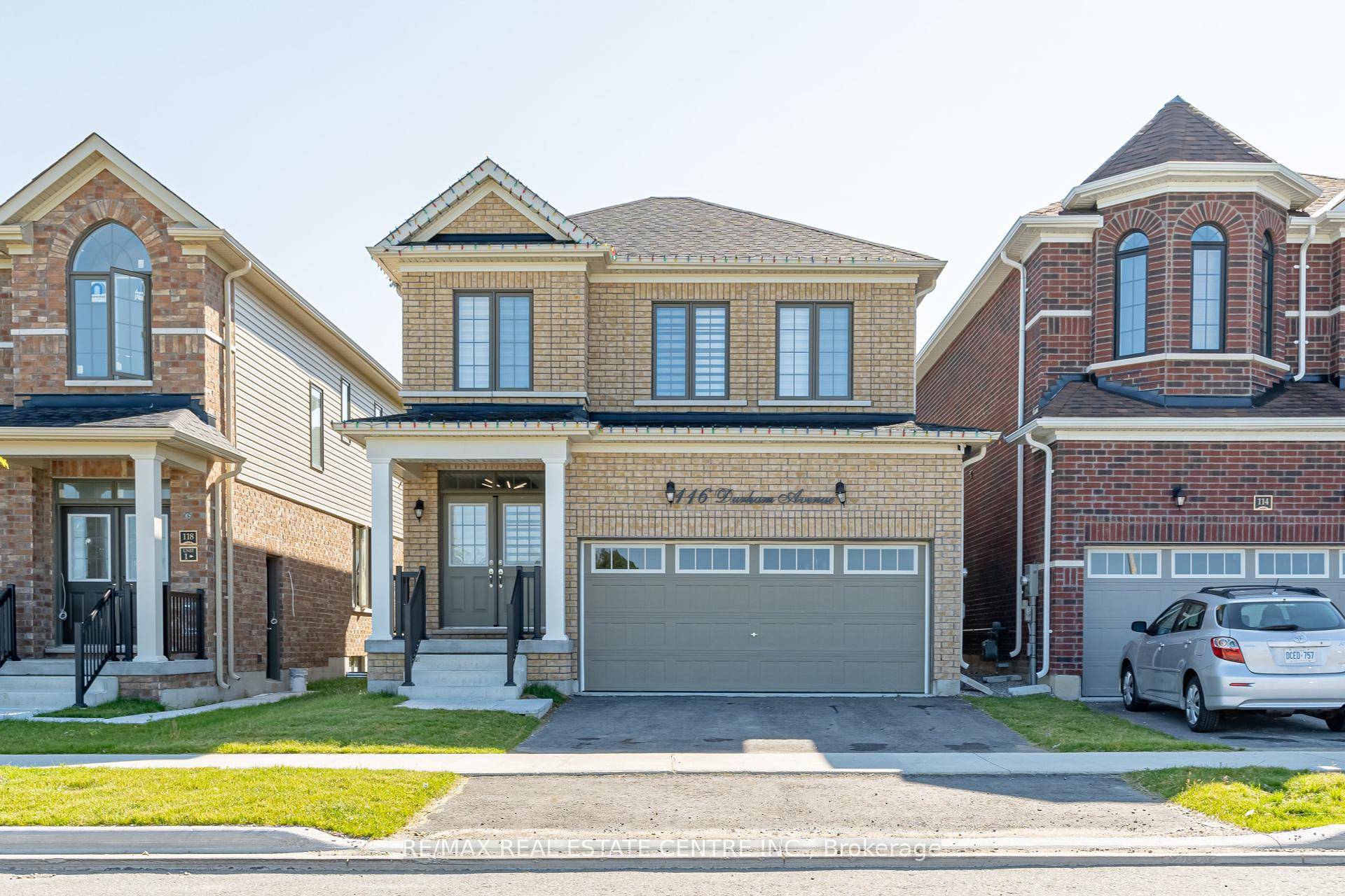 Welcome to 116 Durham Ave, a stunning residence nestled in a great neighborhood.