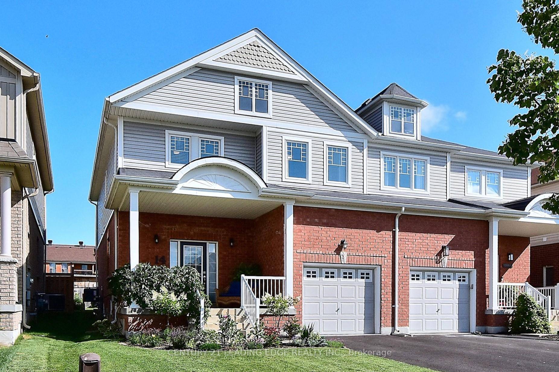 Attention first time buyers, growing families amp ; empty nesters, this 2000 sqft, 3 bedroom home is located in desirable, family friendly Sunderland !