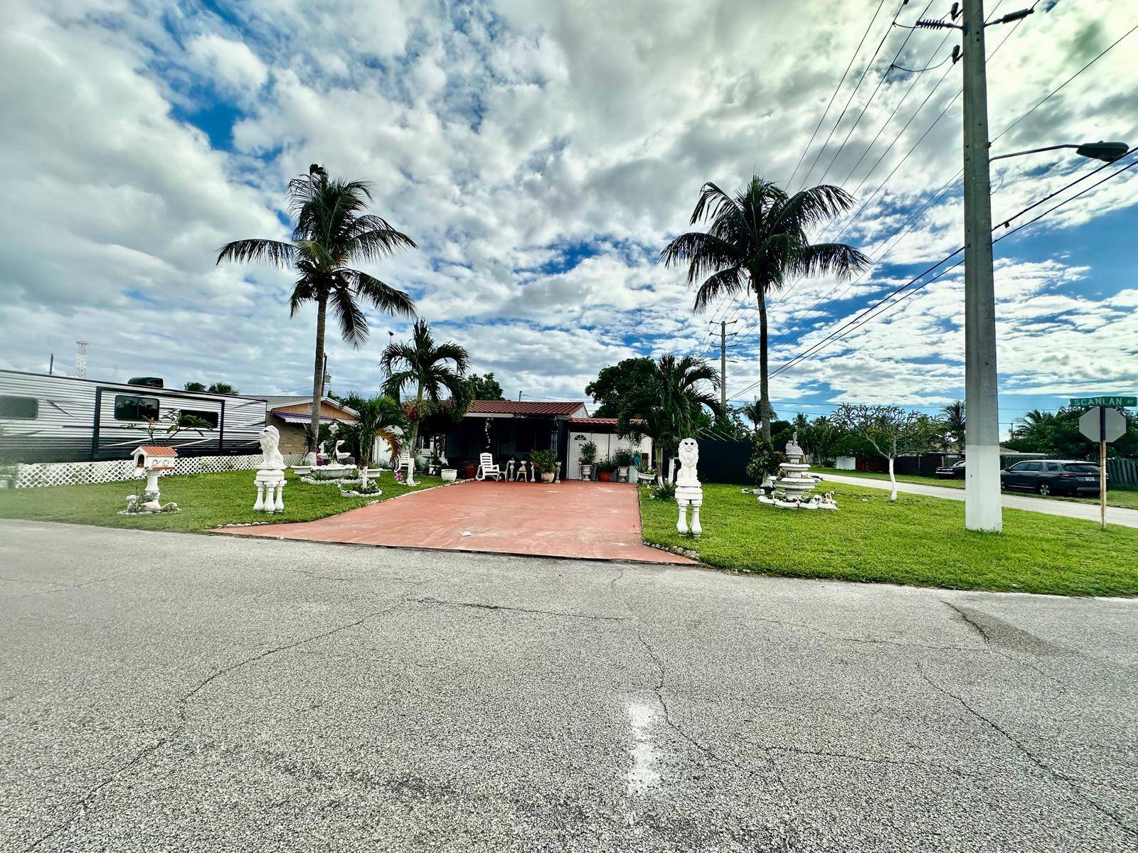 Excellent location in Corner lot !