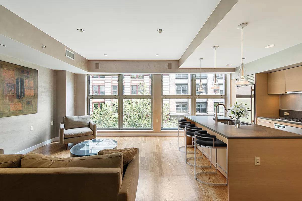 Spanning the entire floor, this 4th floor two bedroom, two bathroom has direct elevator access.