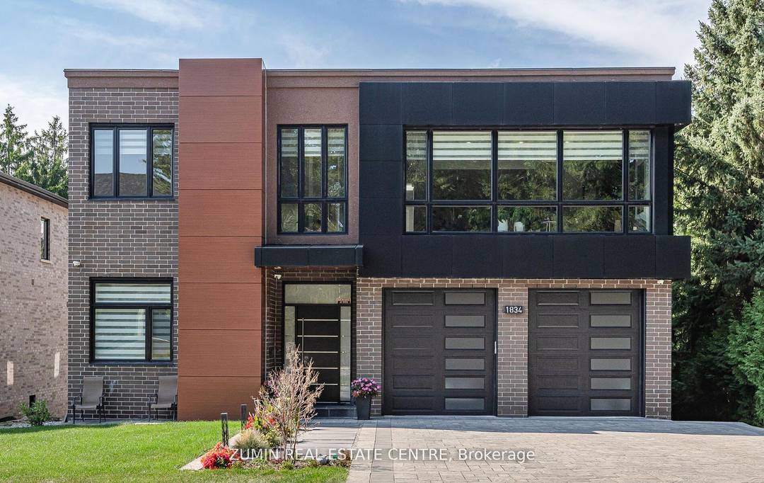 Welcome to 1834 Appleview Rd a beautiful custom built, move in ready gem nestled in the sought after Dunbarton neighborhood of Pickering.