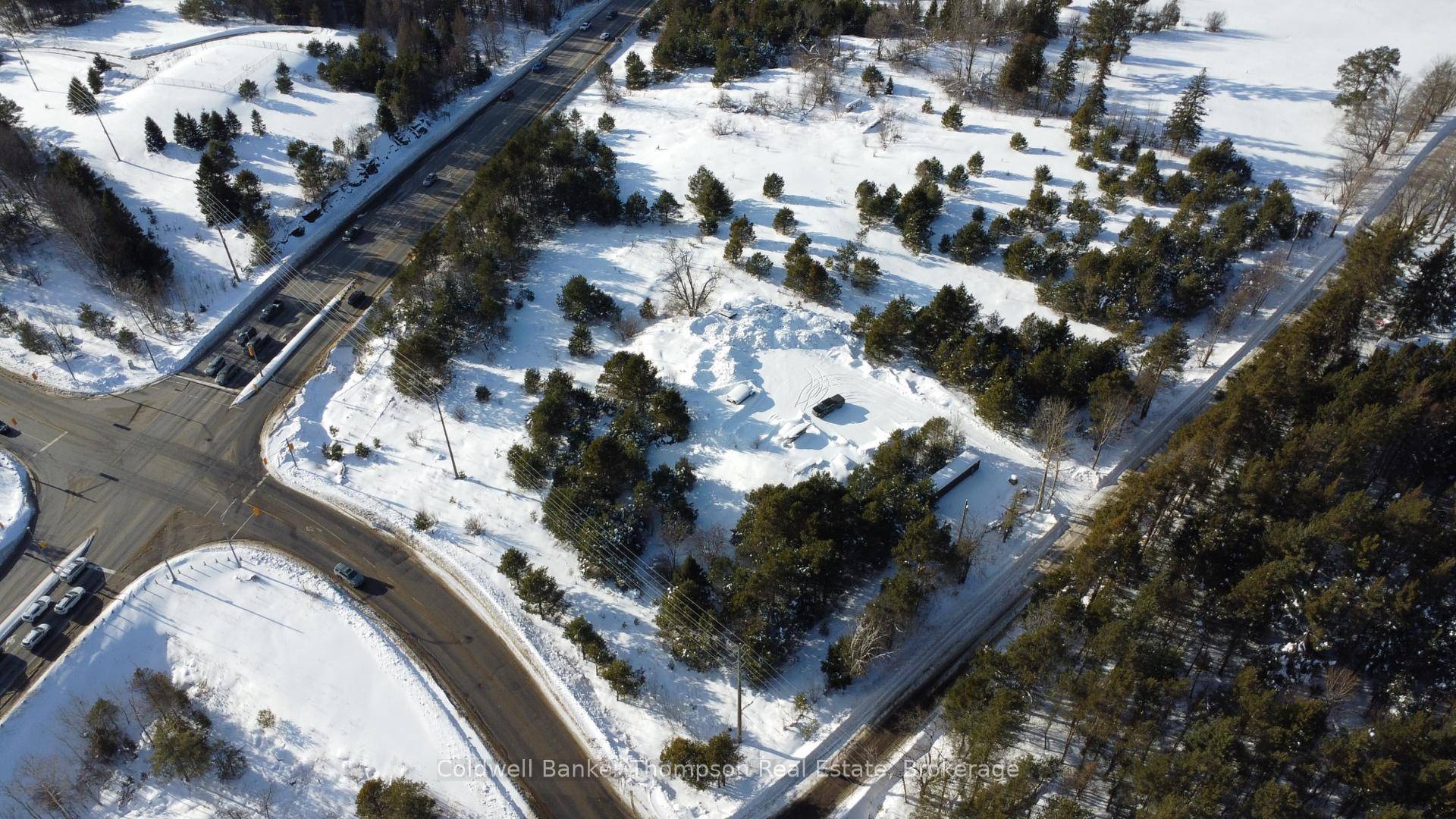 Excellent commercial investment opportunity in Huntsville offering 3 road frontages on Golf Course Road, Earls Road amp ; Hwy 60.