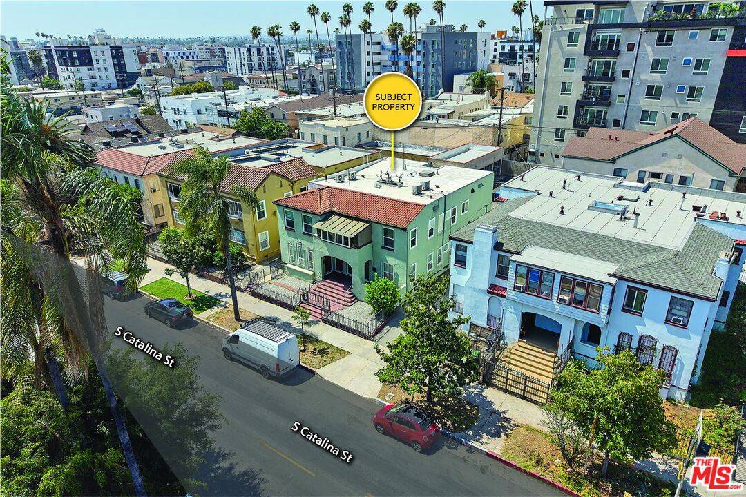 905 S Catalina St 9BR La