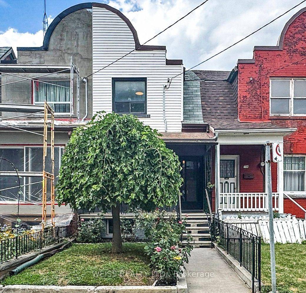EXCEPTIONAL QUEEN WEST FIND !