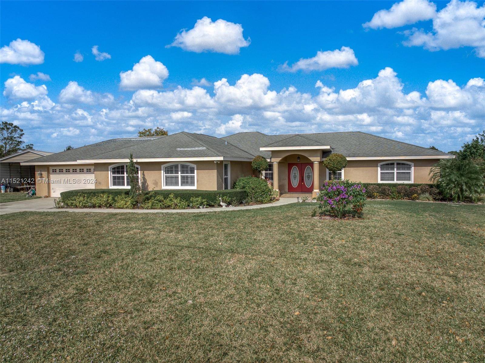 MOTIVATED SELLER... NEW ROOF !