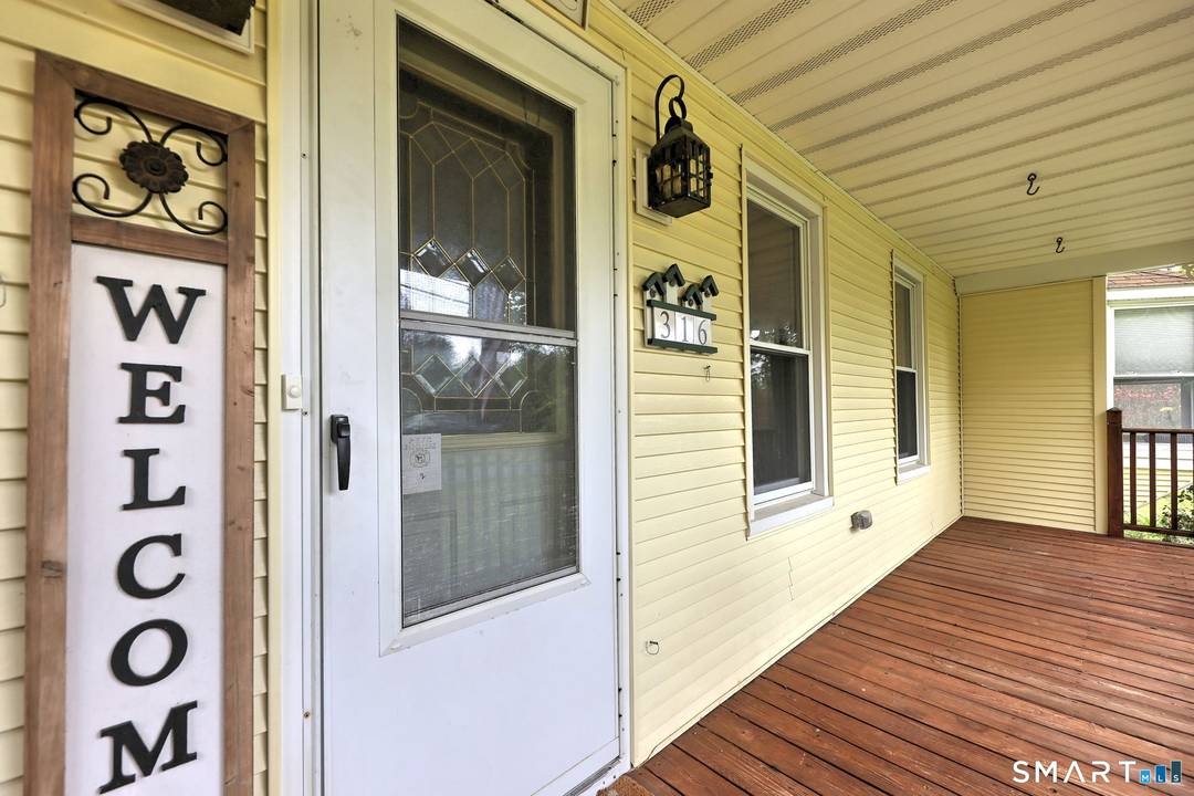 Spacious and inviting, this beautifully maintained home with almost 3000 square feet of living space offers an exceptional blend of comfort, style, and functionality.
