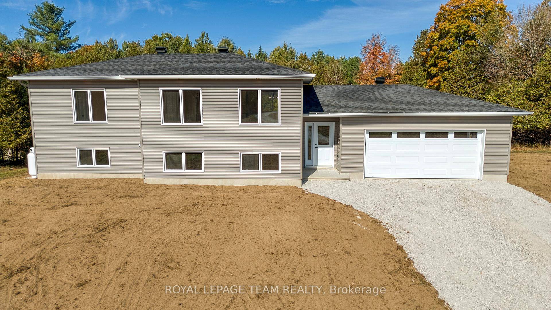 This brand new Hollington Home !