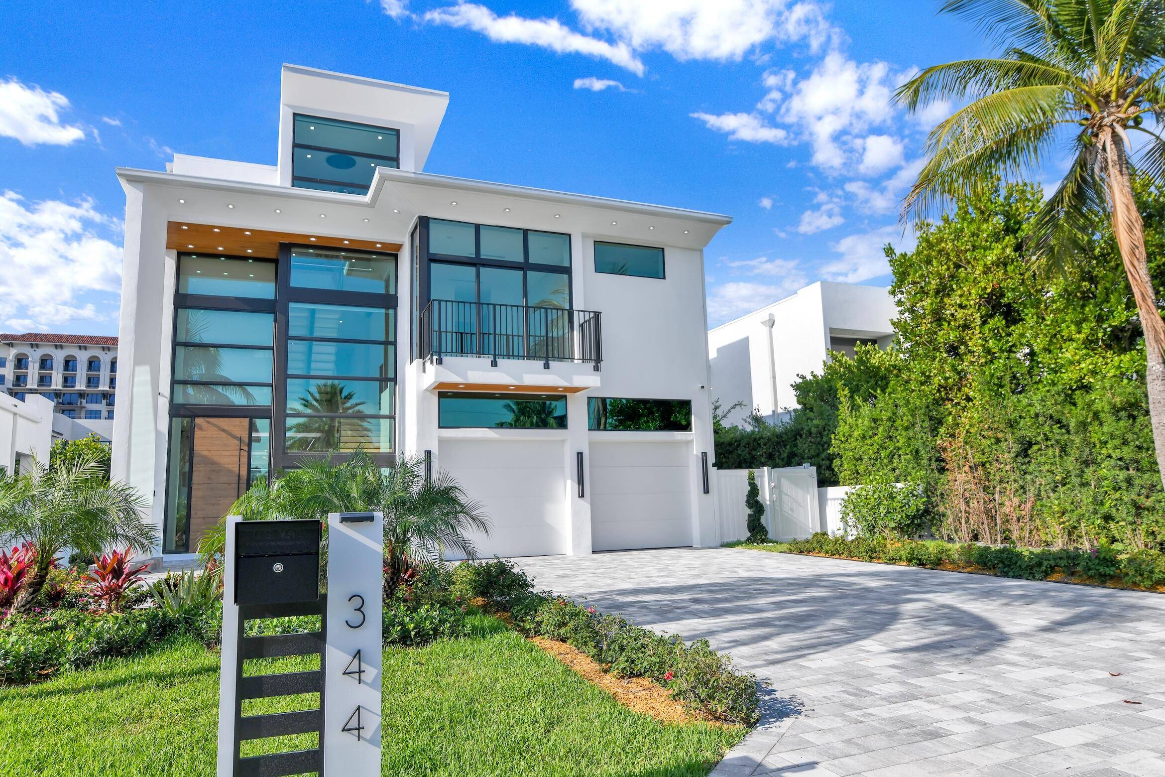 Experience elevated living in one of the most exclusive neighborhoods of Boca Raton, the Golden Triangle between Mizner Park and the ocean.