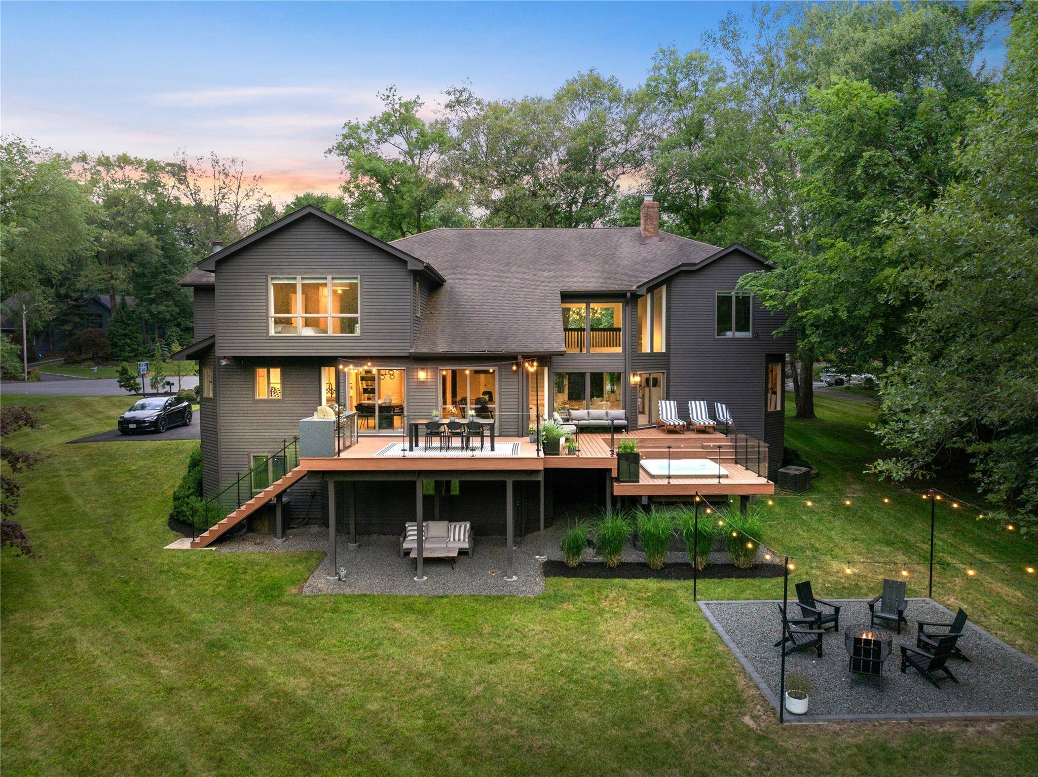 Experience Hamptons style living in this luxurious custom built contemporary colonial nestled on a 1 acre sought after cul de sac in Montebello.