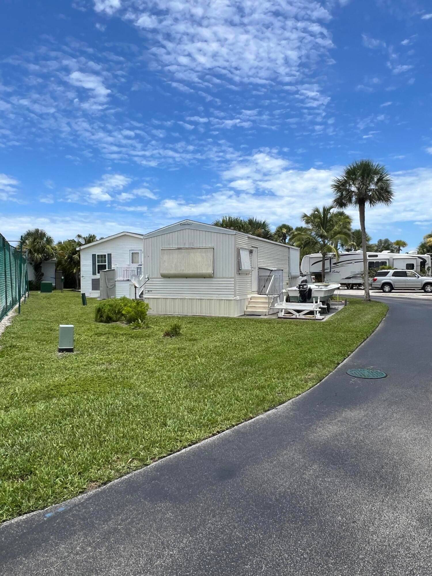 Affordable Living with Resort Style Amenities ''Kokomo Style'' 127926 ; A relaxed, carefree, lifestyle.