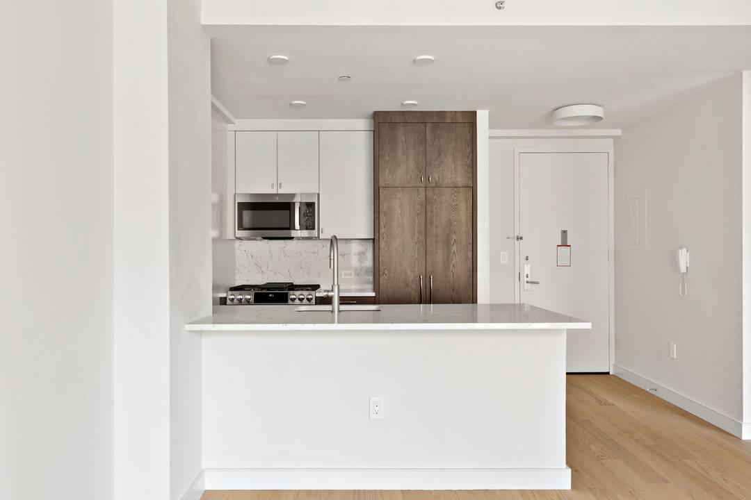 Introducing newly renovated apartment homes featuring top of the line appliances, countertops, and hardwood flooring.