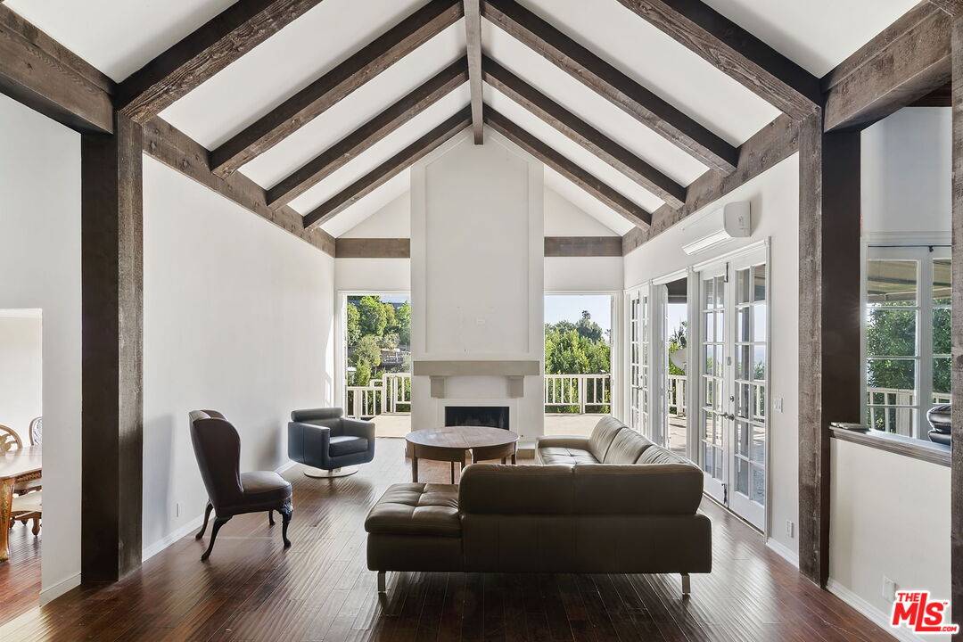 1478 Sunset Plaza Dr 5BR Sunset Strip La