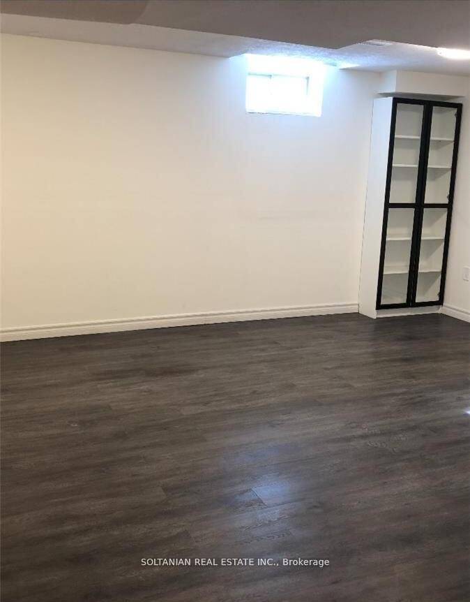 Beautiful and well maintained one bedroom basement apartment located in a quiet, family oriented neighborhood.