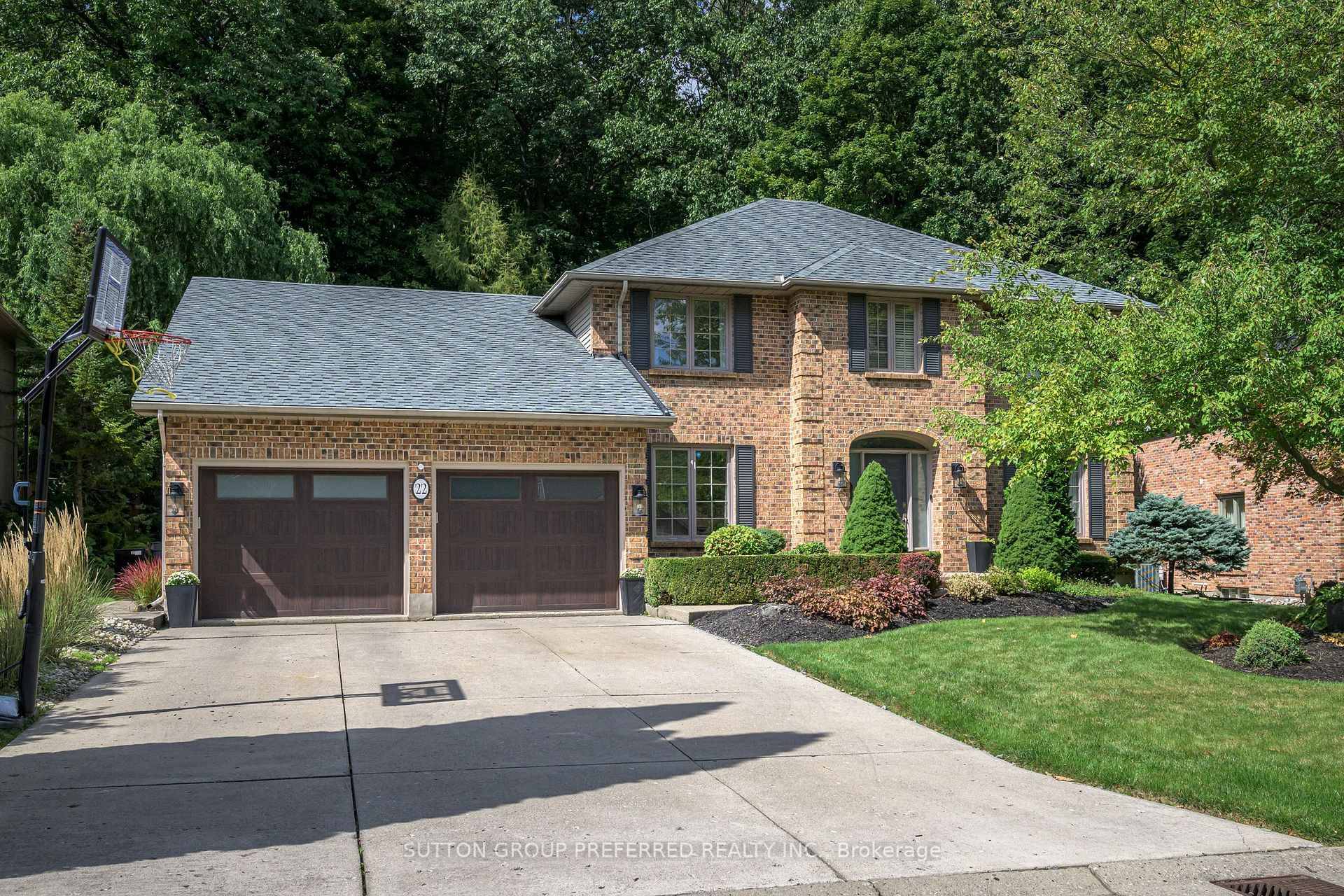 Offered for only the second time since its completion in 1986, 22 Mapleton Place is a once in a lifetime property.