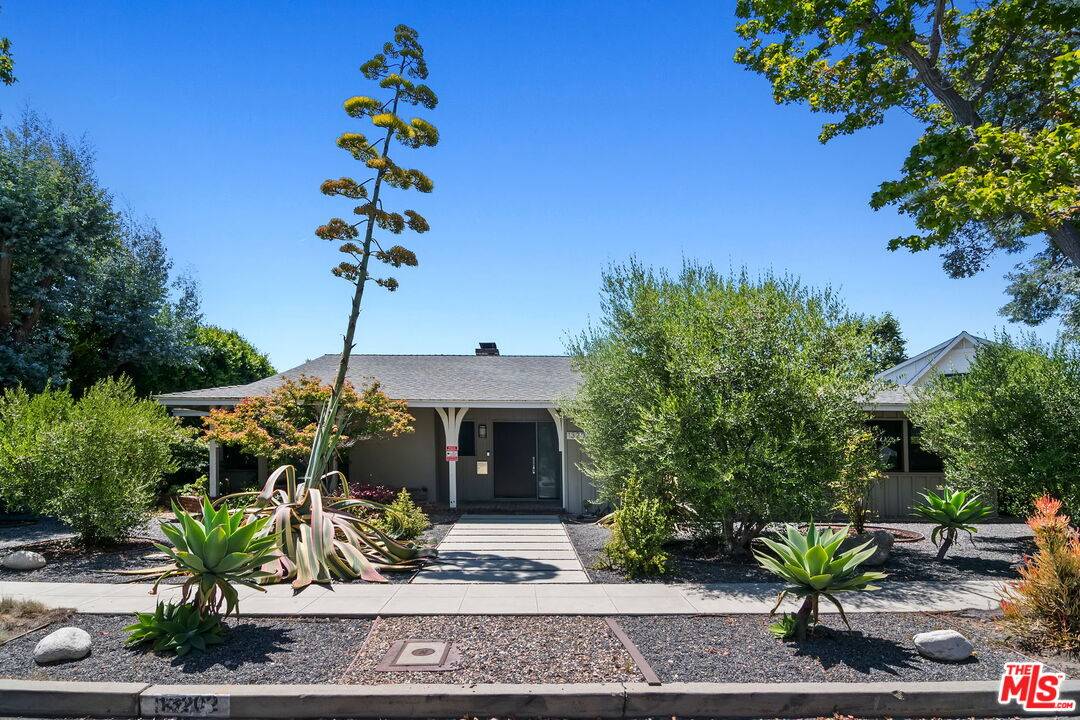 13202   Dobbins Pl 3BR Brentwood La