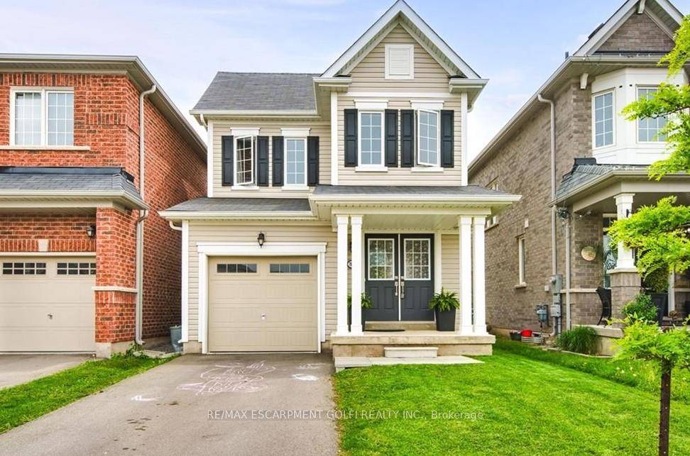 Welcome to your dream home in the heart of Niagara Falls !