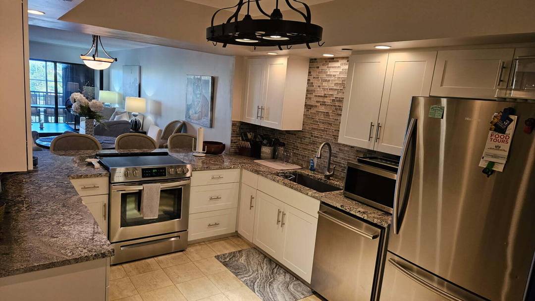 Turnkey unit on third floor which has been beautifully renovated located and steps from the beach in Jupiter.