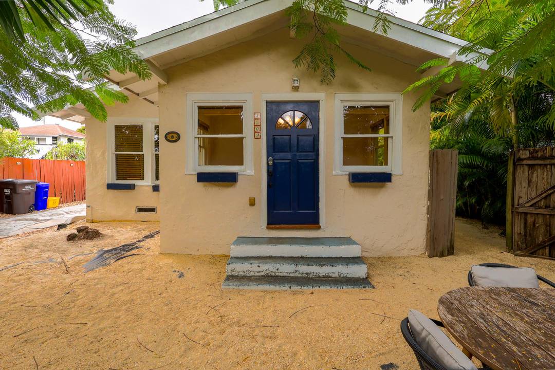 A RARE investment opportunity in historic Grandview Heights !