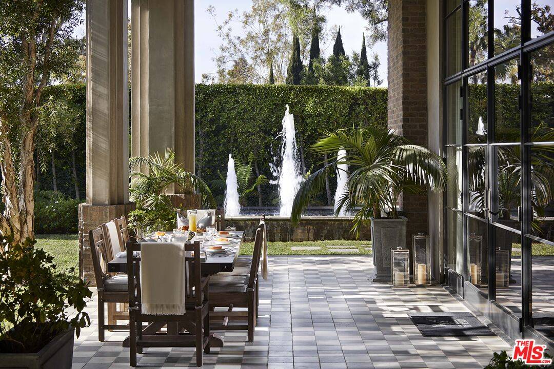 107   Delfern Dr 10BR Bel Air La