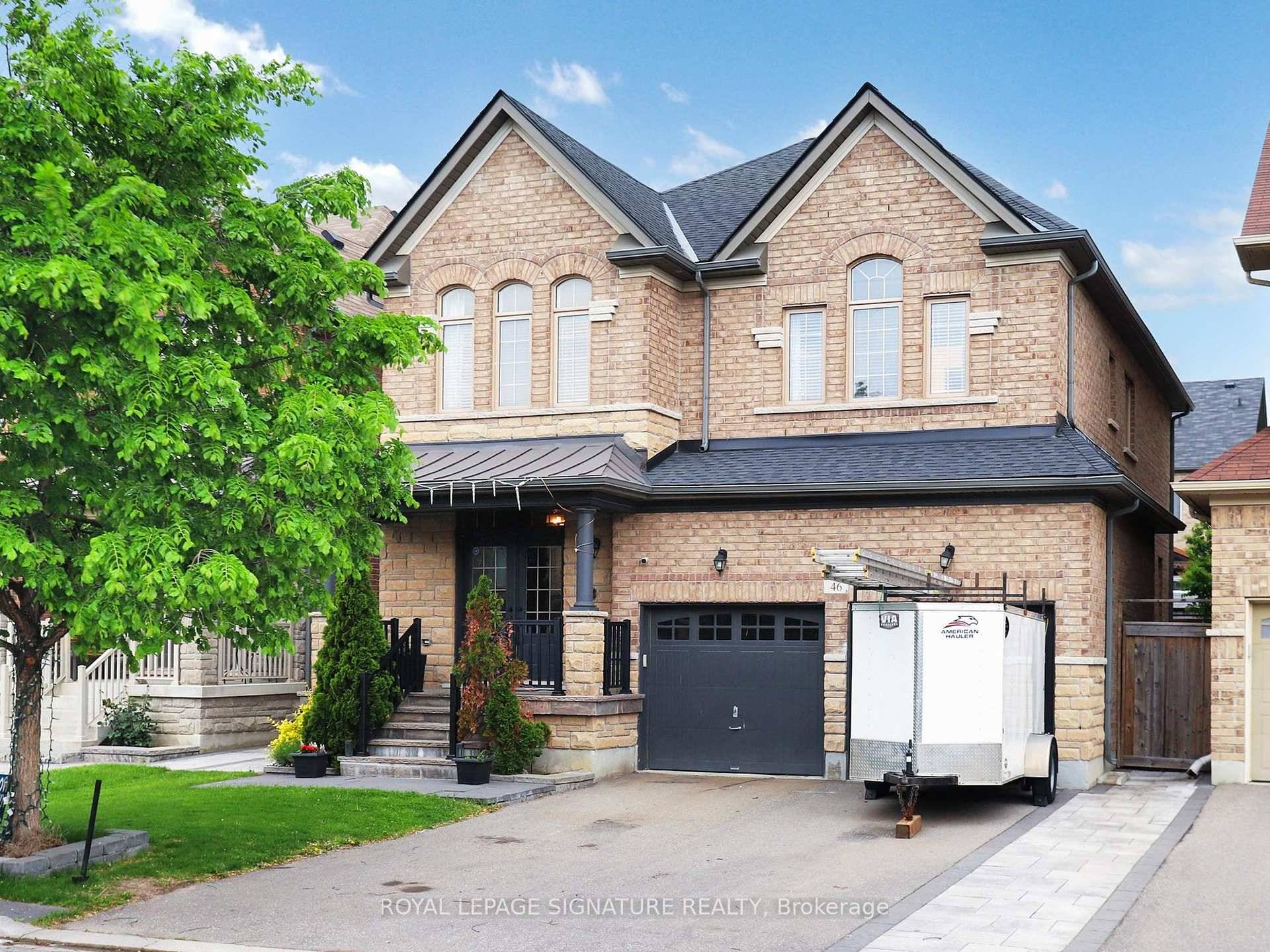Stunning 4 Bedroom Home in Desirable Kleinburg !