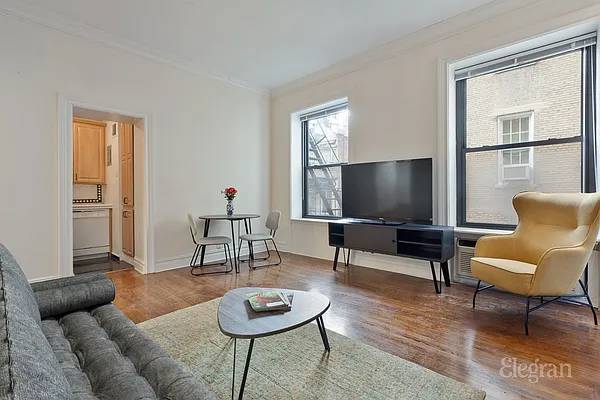 Discover picture perfect living in this beautiful one bedroom apartment located on the elegant and tree lined East 65 Street.