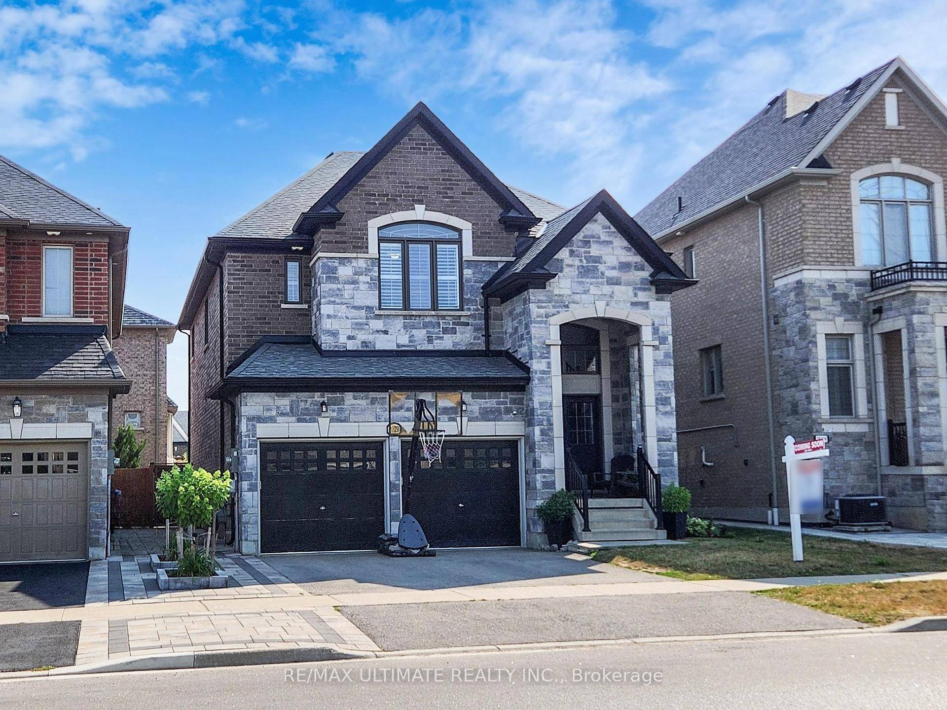 Honey, stop the car ! This stunning 4 bedroom, 4 bathroom detached home with over 4000sq ft of living space checks all the boxes !