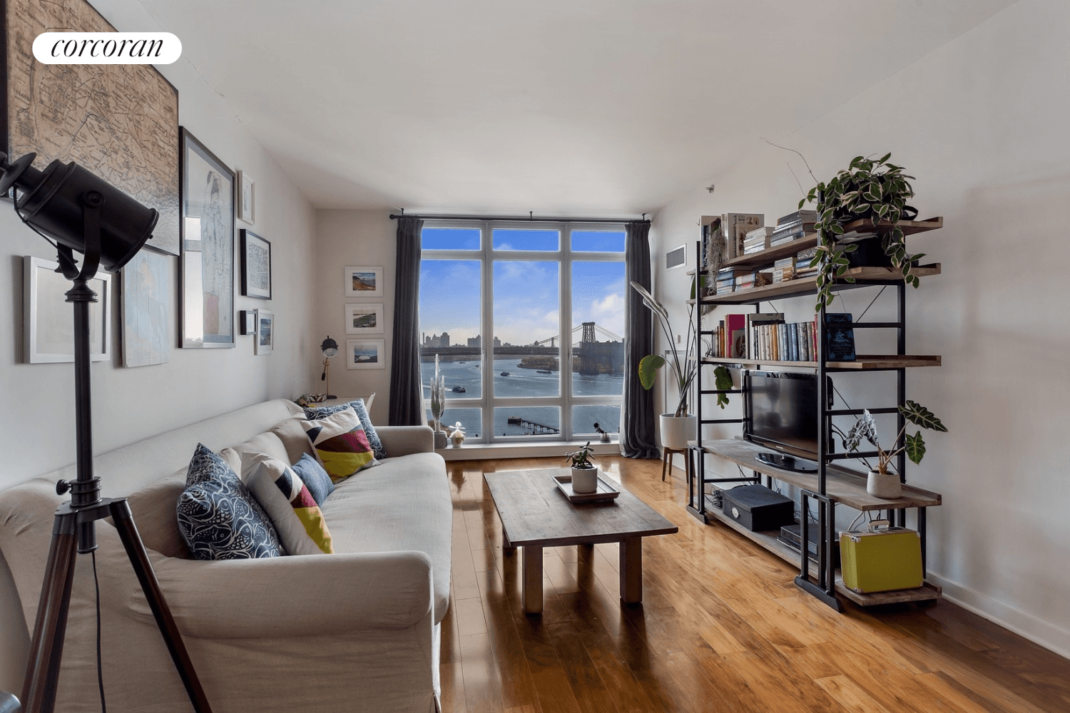 Live on the river in this large one bedroom with an office and incredible views of the East River and Williamsburg Bridge !