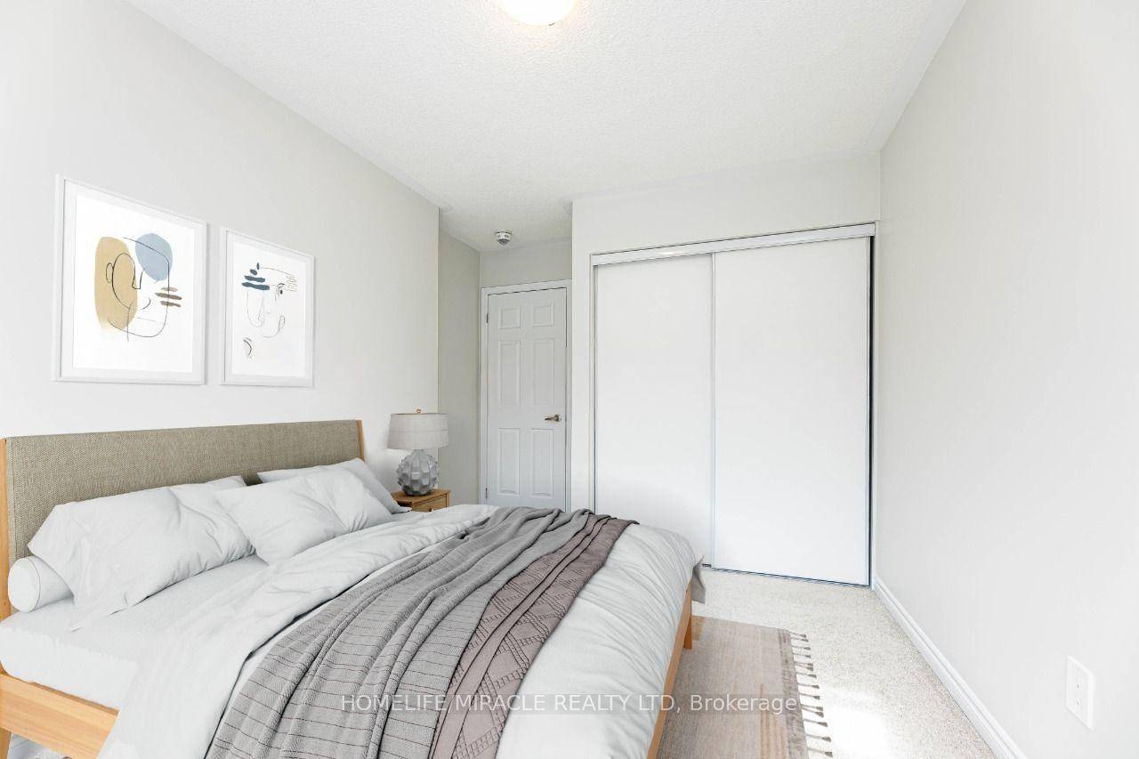 Spacious Freehold Townhome for Sale in Prime Milton Location Welcome to this beautifully maintained 1, 780 sq ft freehold townhome, freshly painted throughout and move in ready.