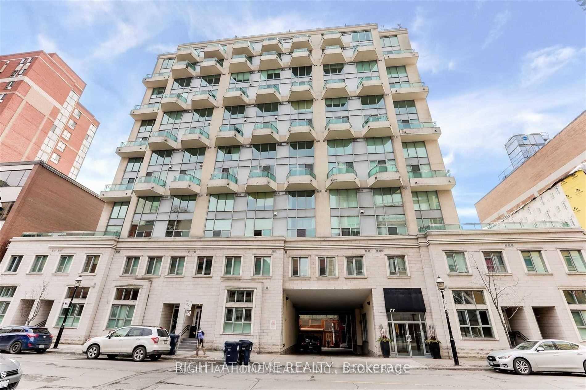 Experience Downtown Living Corner Condo Gem at 77 Lombard !