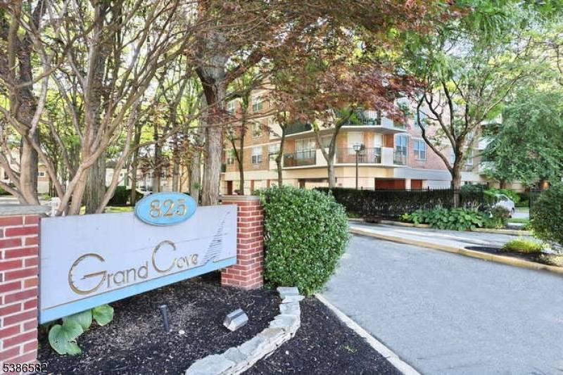 Experience luxurious riverfront living in one of Edgewater's most sought after communities.