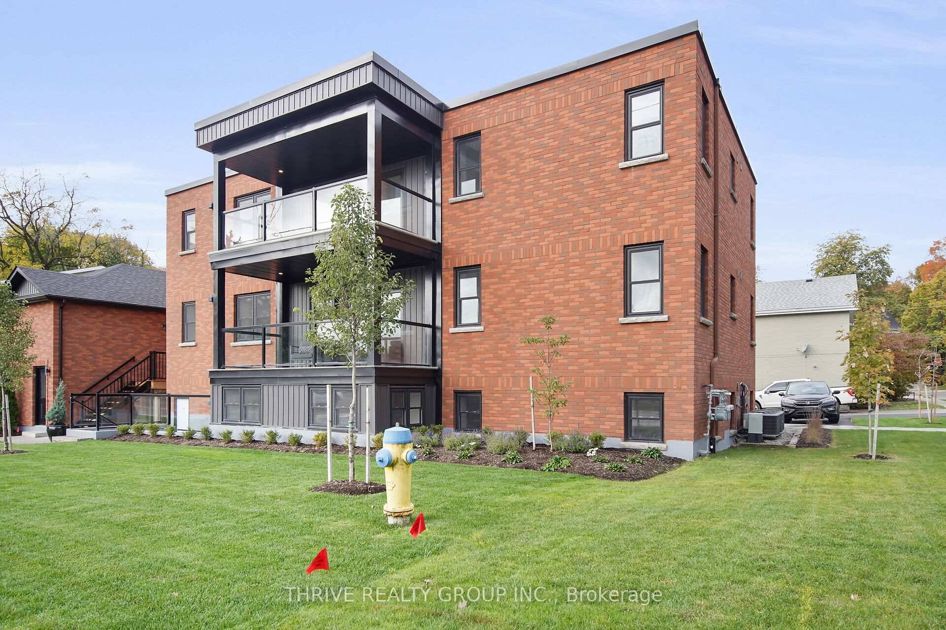 This 2 bedroom, 2 full bath, charming condo offers the best of Stratford living affordable, elegant, and perfectly positioned to enjoy all the attractions the area has to offer.