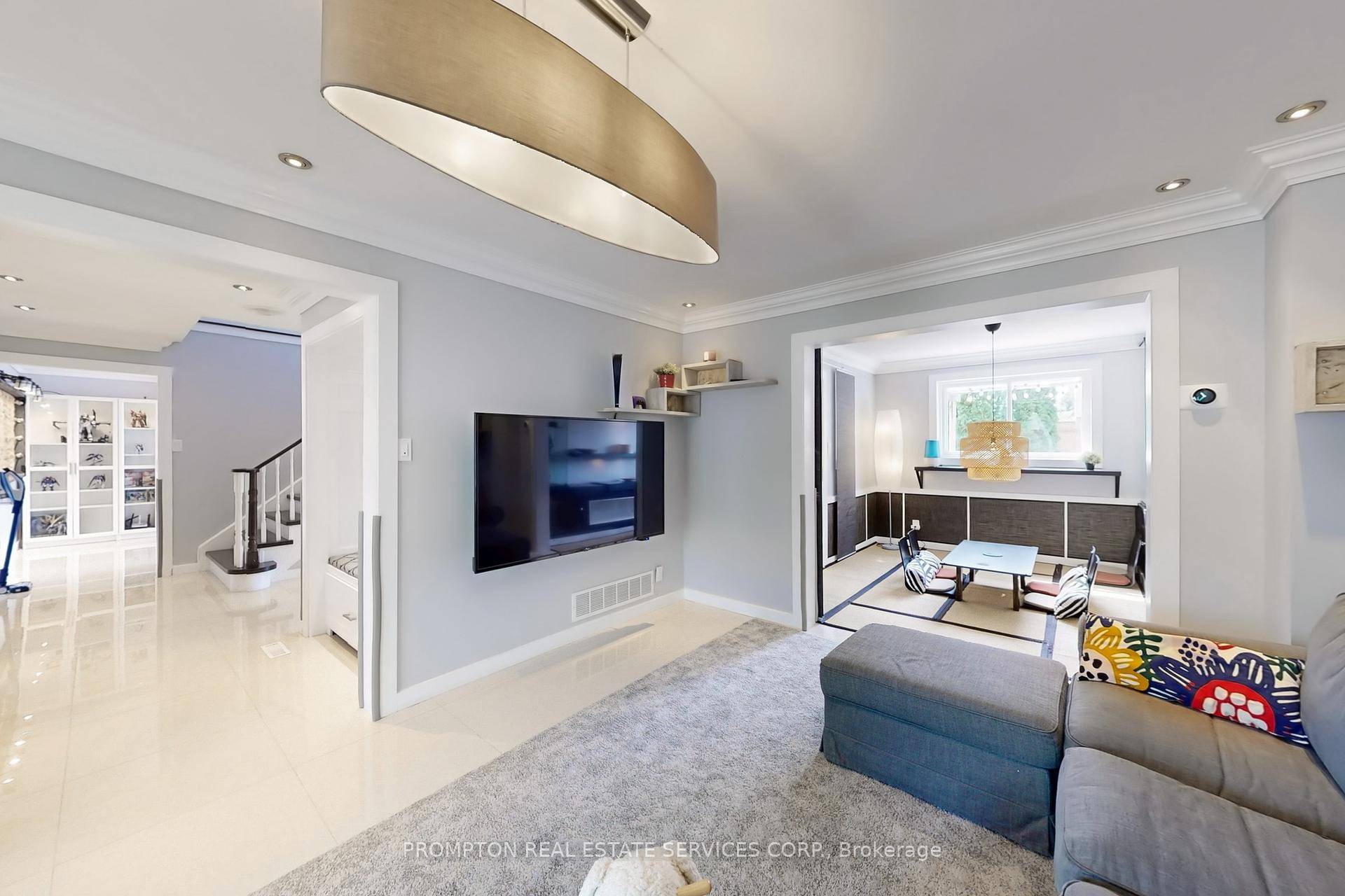 Ever dreamt of moving in into a model home with your suitcases amp ; enjoy ?