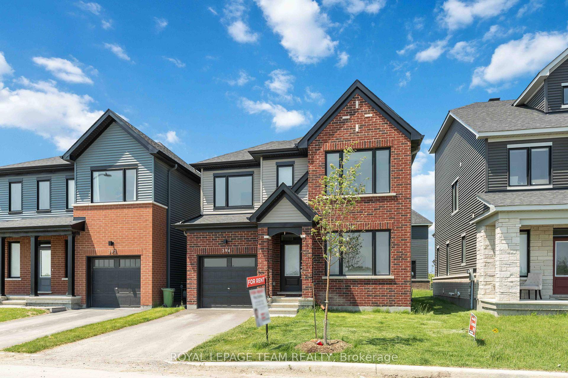 Available immediately ! Welcome to 394 Peninsula Rd, this 2024 built 3 bedroom, 2.
