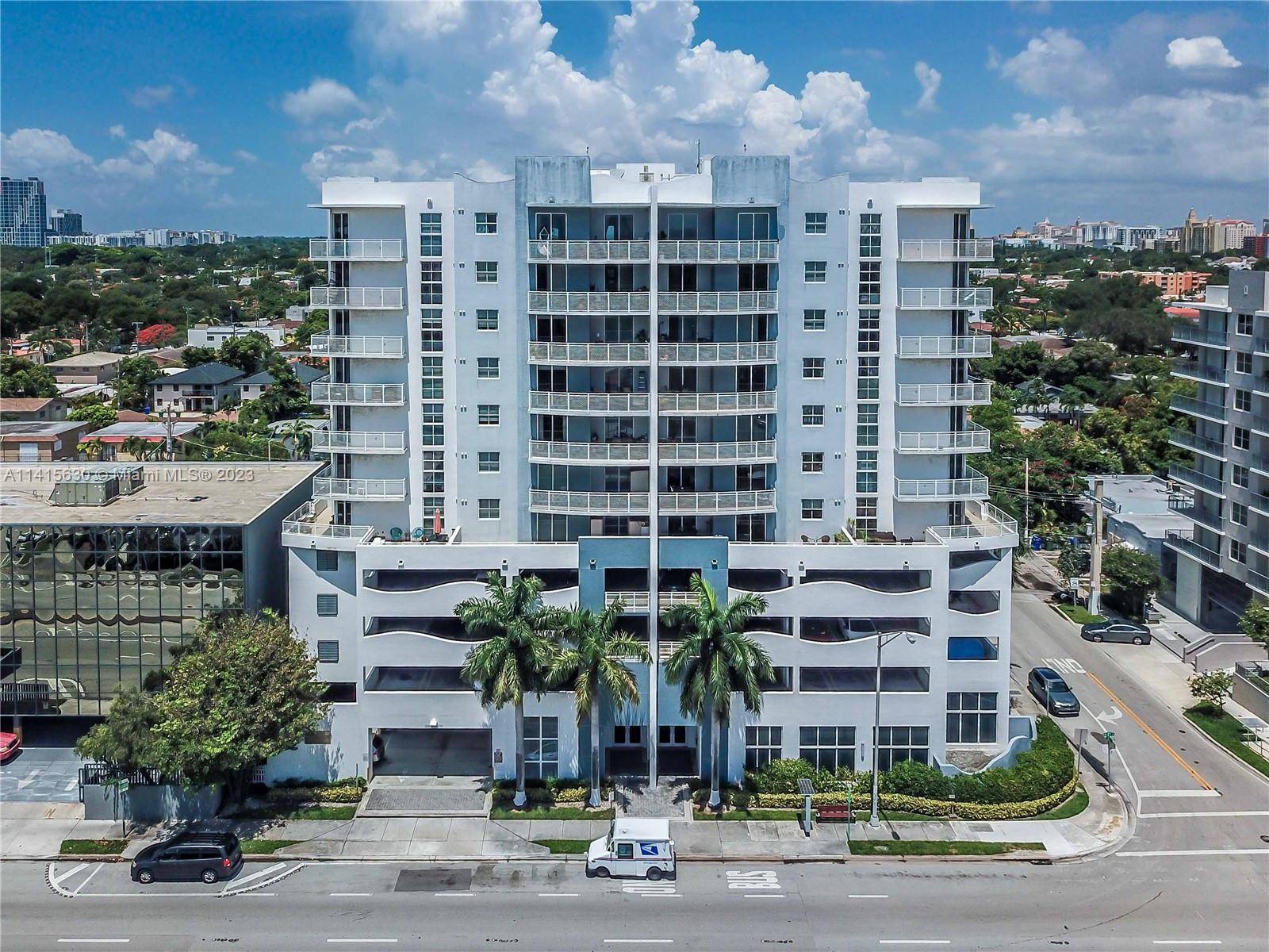Welcome to the peace of this apartment, conveniently located just a few minutes walk from the Metro Rail station.