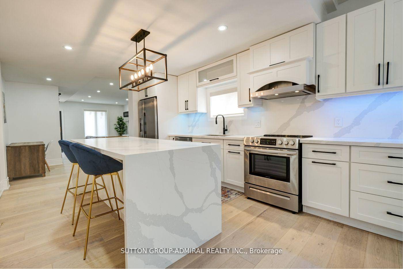 Live And Work In One of Toronto's Most Vibrant and Sought After Neighborhoods !