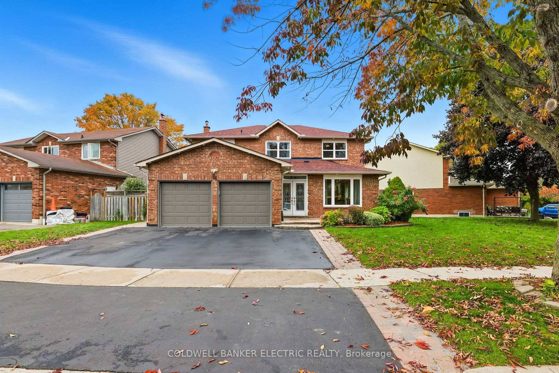 5 THINGS YOU WILL LOVE ABOUT THIS HOME 1 GREAT LOCATION SOUTH EAST AJAX Situated in a quiet, family friendly neighbourhood, this home is close to top rated schools, Lake ...