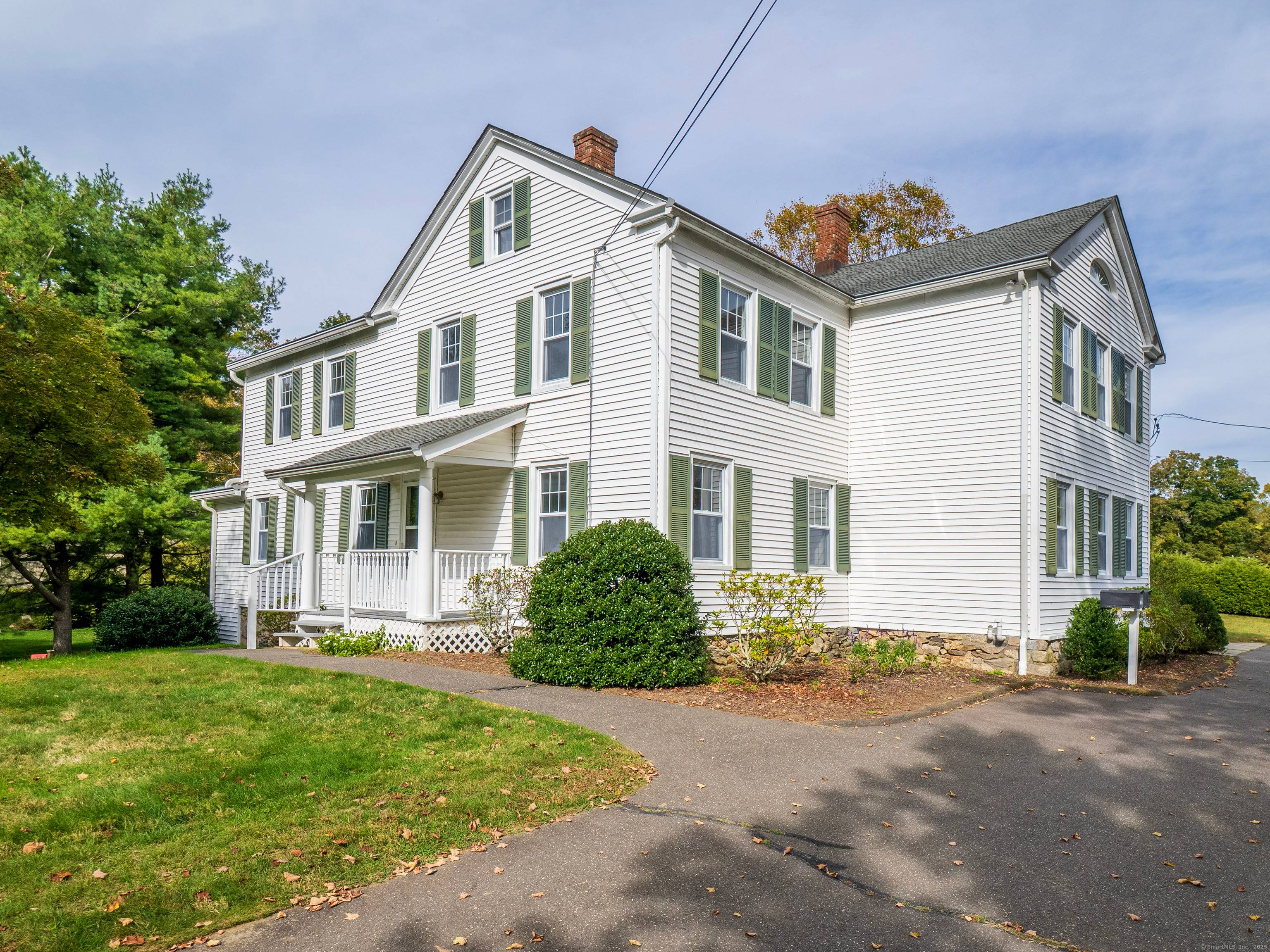 Unique two family home in the heart of Ridgefield !