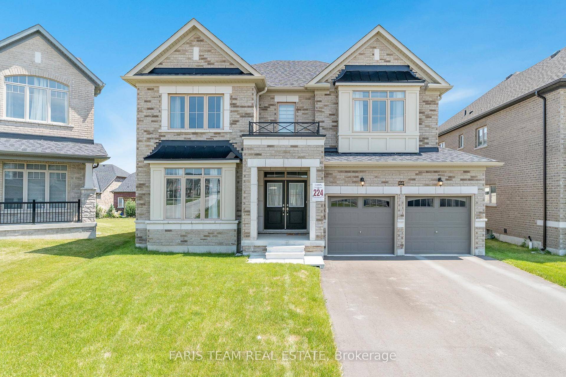 Top 5 Reasons You Will Love This Home 1 Nestled on a highly sought after premium lot, this expansive two storey home boasts over 3, 400 square feet of beautifully ...