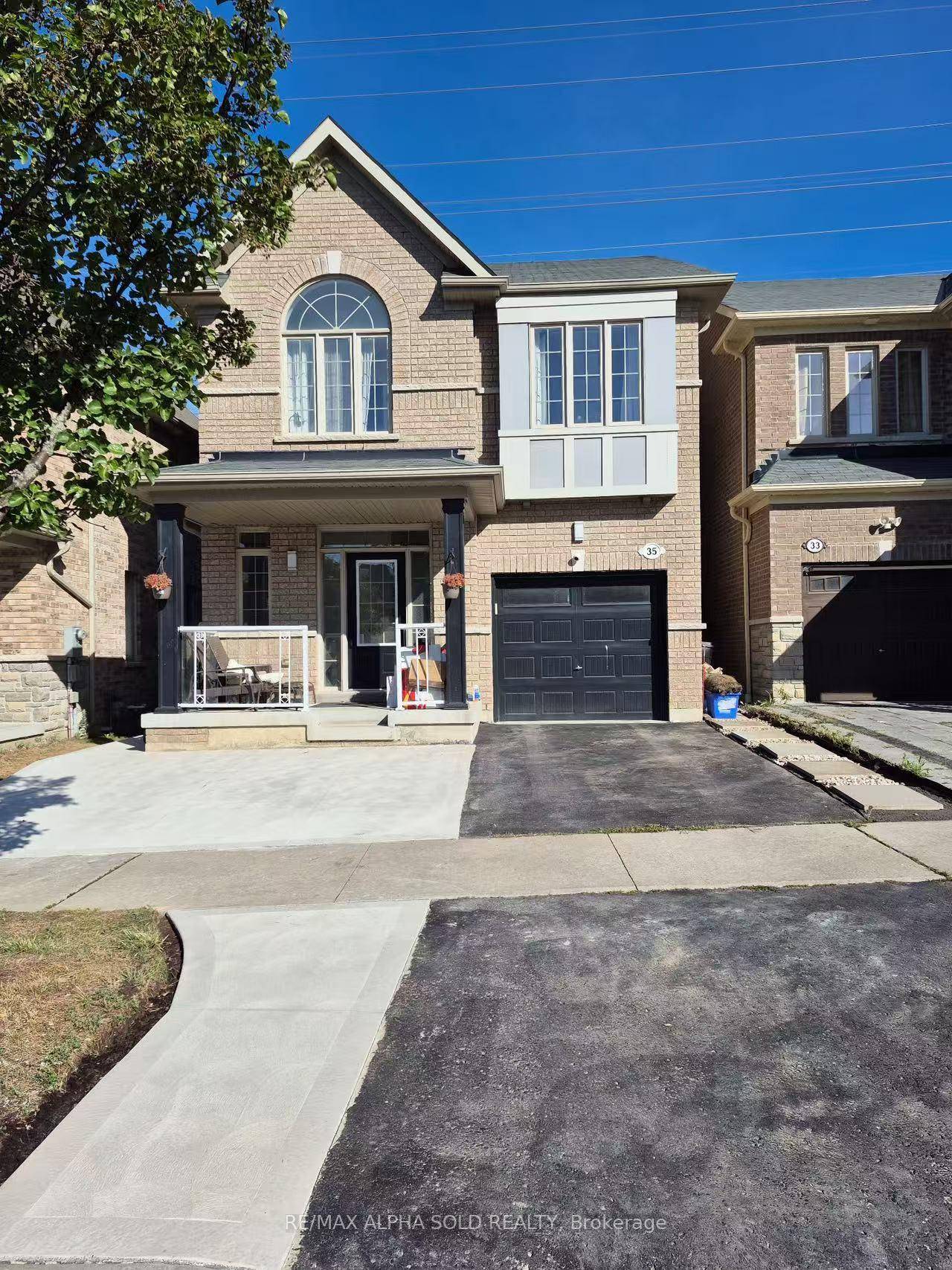 Welcome to this beautifully renovated modern detached home situated in the highly sought after Northwest Ajax community, backing onto a serene ravine for ultimate privacy.