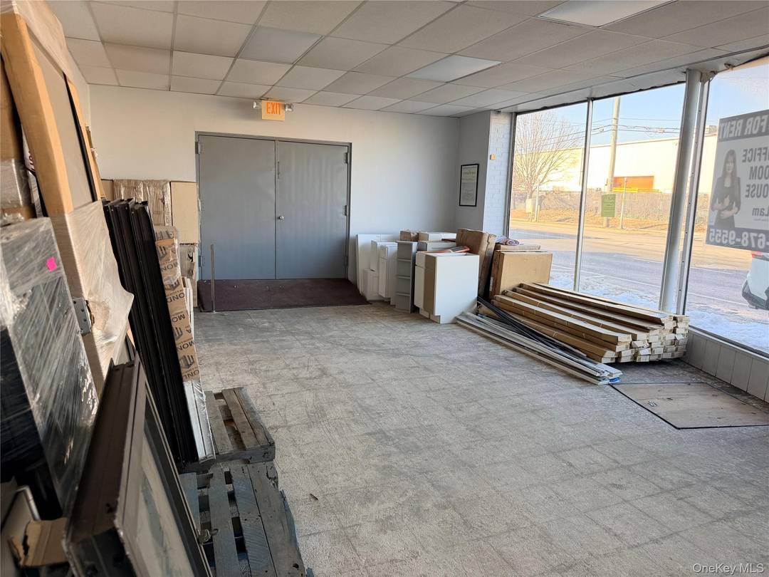 First floor 3, 000 SF showroom storage space available immediately, located directly across from Home Depot in a high traffic, central Hempstead location near public transportation and shops.