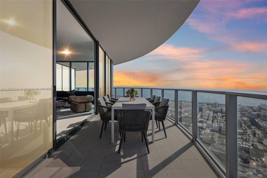 Experience unparalleled luxury at Five Park, the latest architectural gem in the coveted South of Fifth neighborhood by Arquitectonica.