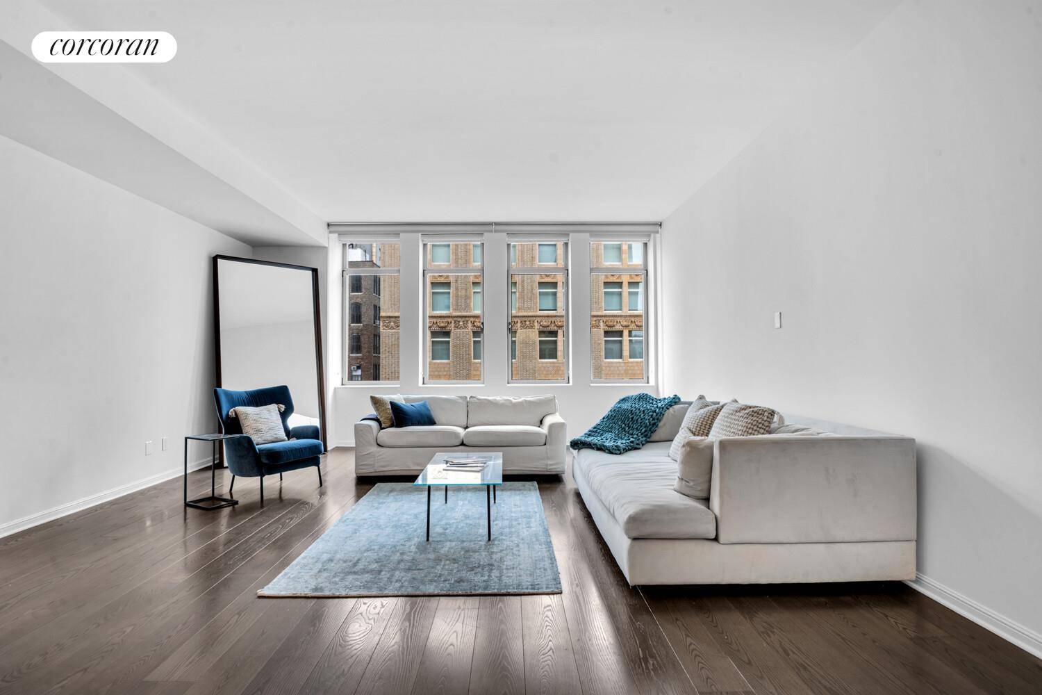 Luxurious living in the heart of Chelsea !