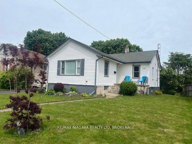 Looking for a detached 4 bedroom, 2 bathroom raised bungalow with garage in west end Port Colborne ?