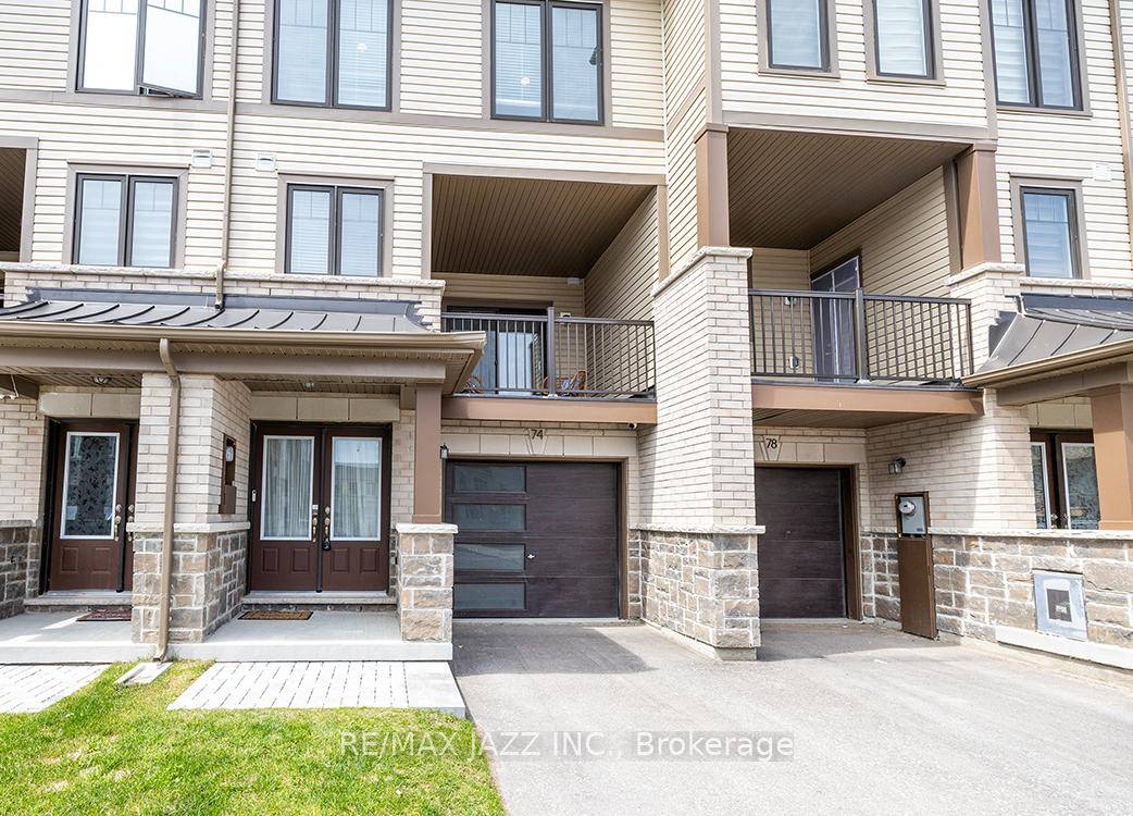 Better than new ! The beautifully upgraded Honeycrisp model offers 1568 square feet of finished living space.