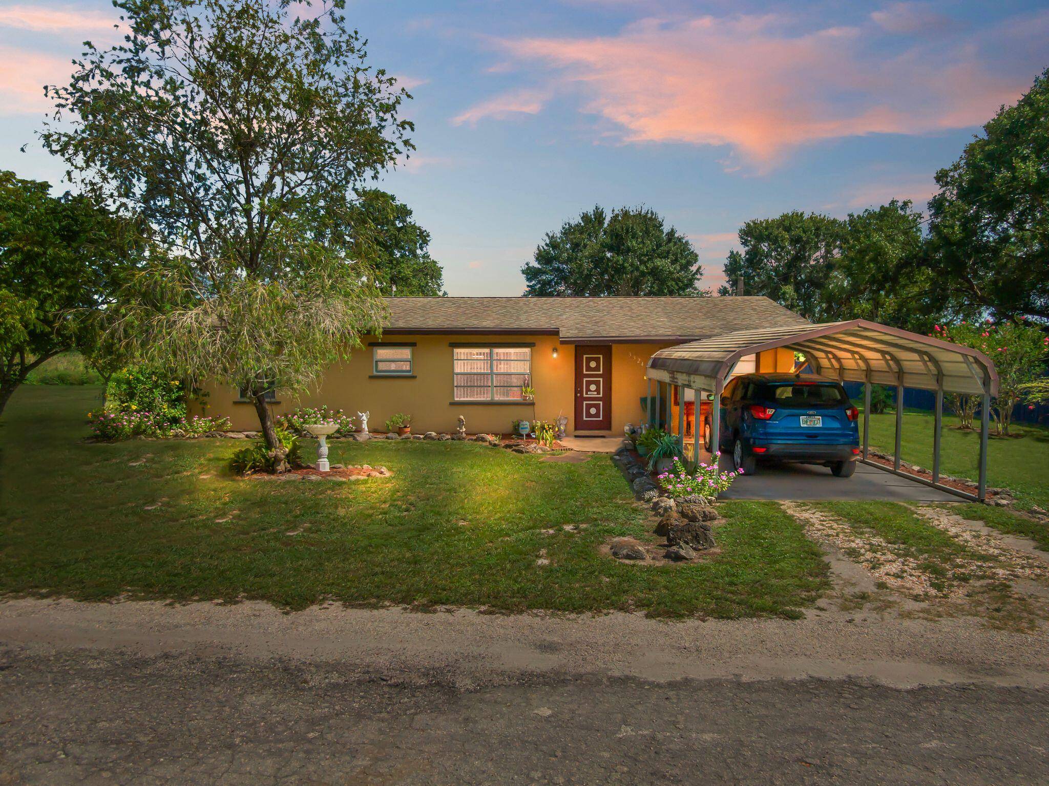 Great deal on a three bedroom pool home on a 1 2 acre.